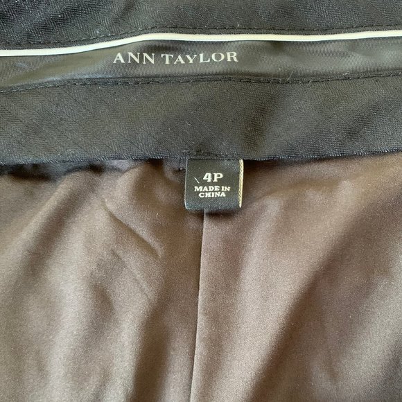 EUC Ann Taylor Mid Rise Trouser Pants, Brown, Size 4 Petite - Picture 5 of 7